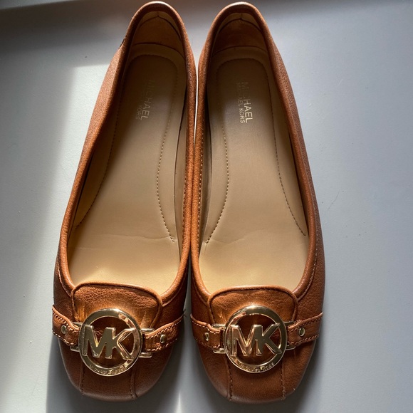 Michael Kors Flats - Picture 2 of 9
